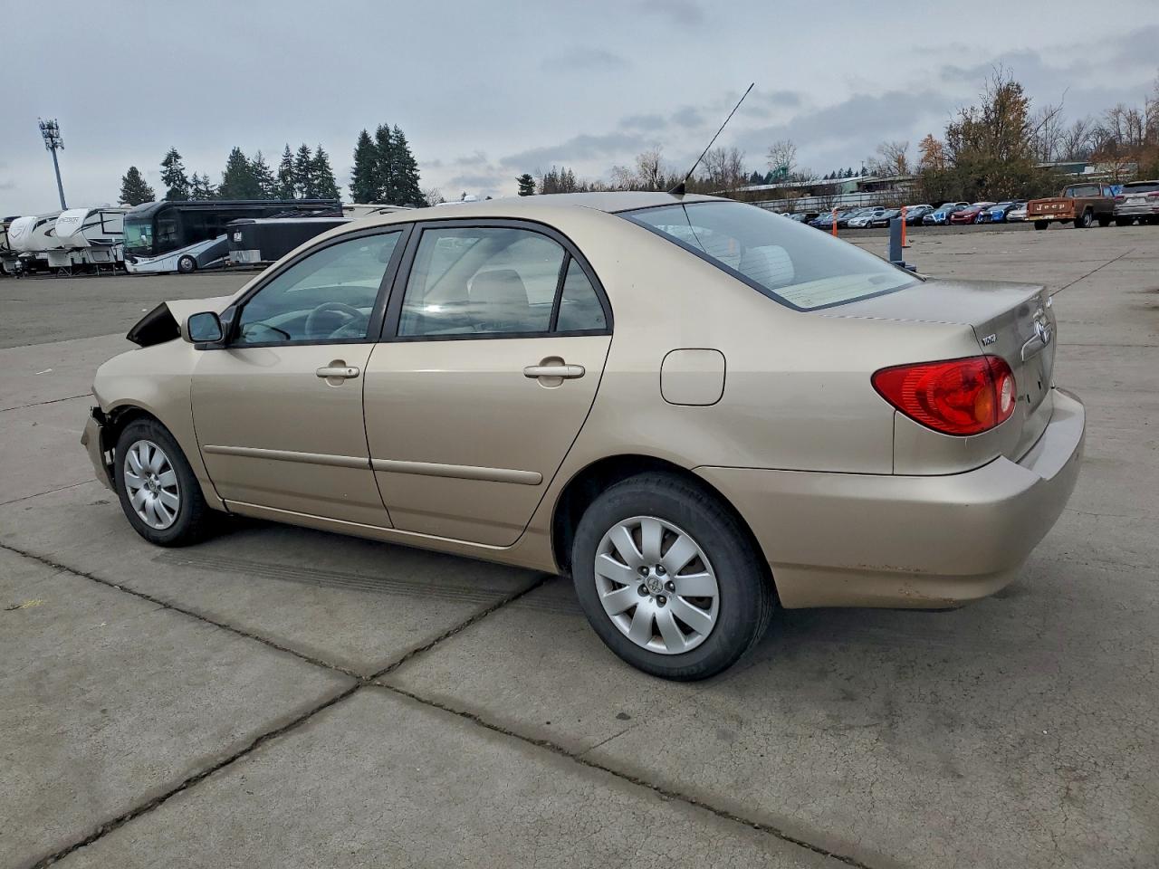 Toyota Corolla Ce Image 5