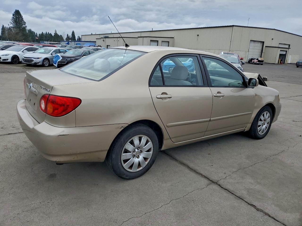 Toyota Corolla Ce Image 11