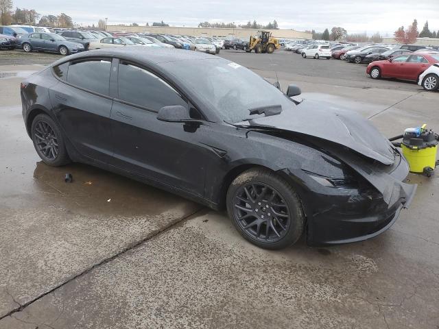 Tesla Model 3 Image 5