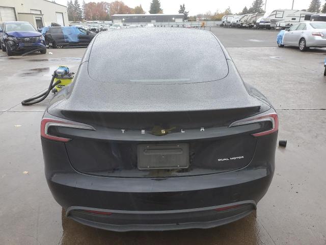 Tesla Model 3 Image 12