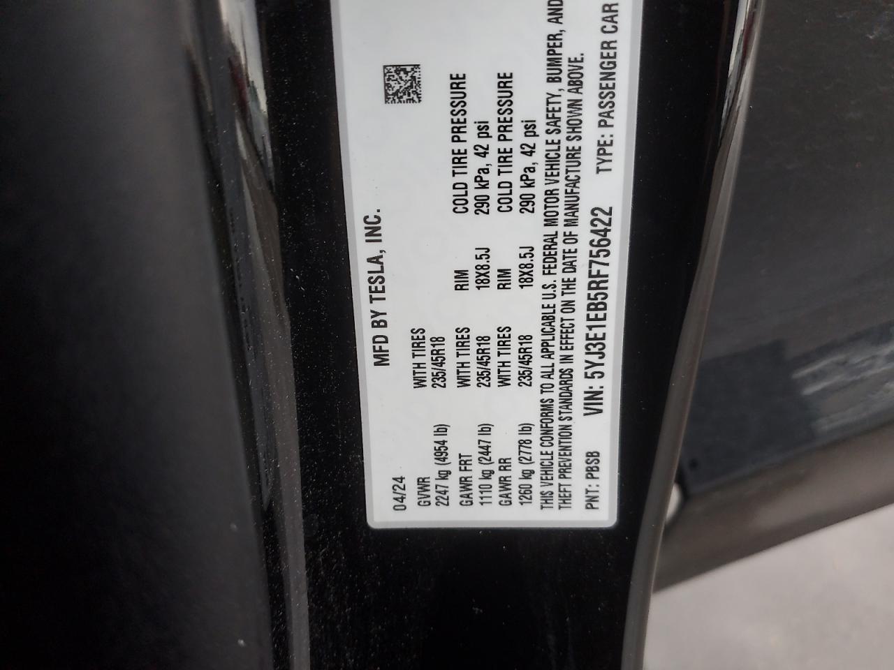 Tesla Model 3 Image 11