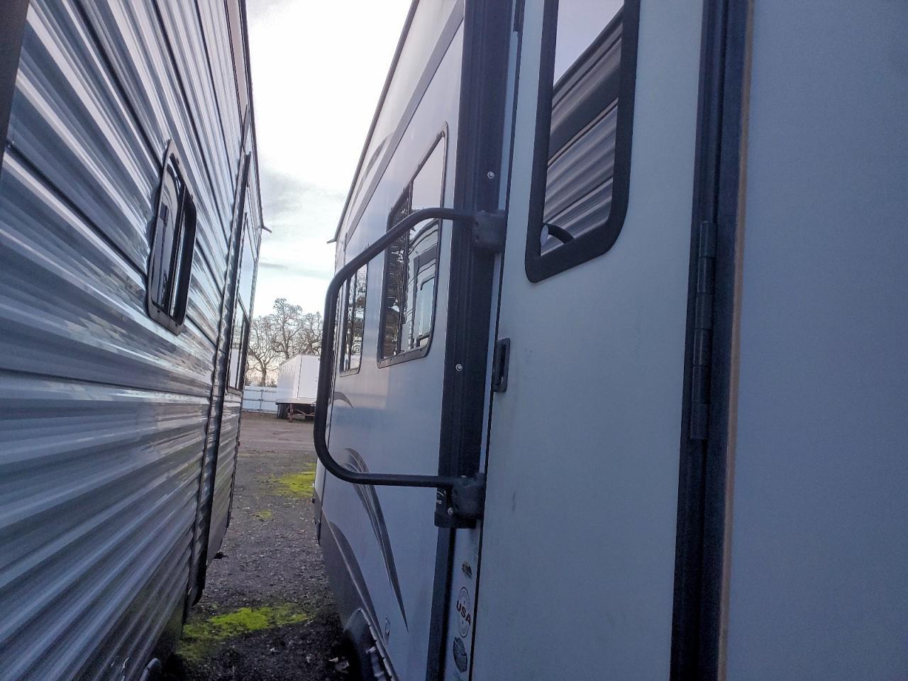 Salem Hemisphere Image 10