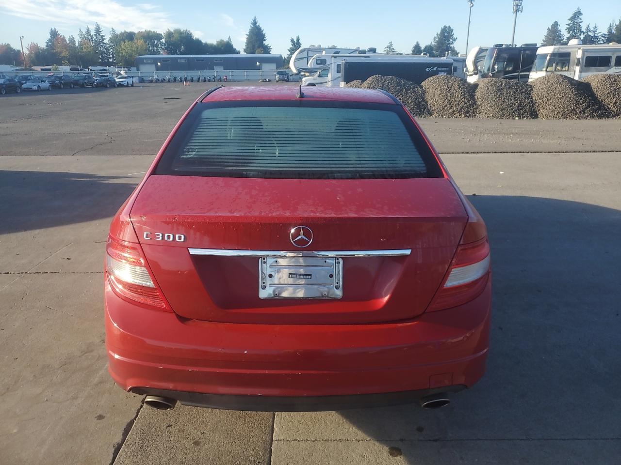 Mercedes-Benz C-Class 300 Image 4