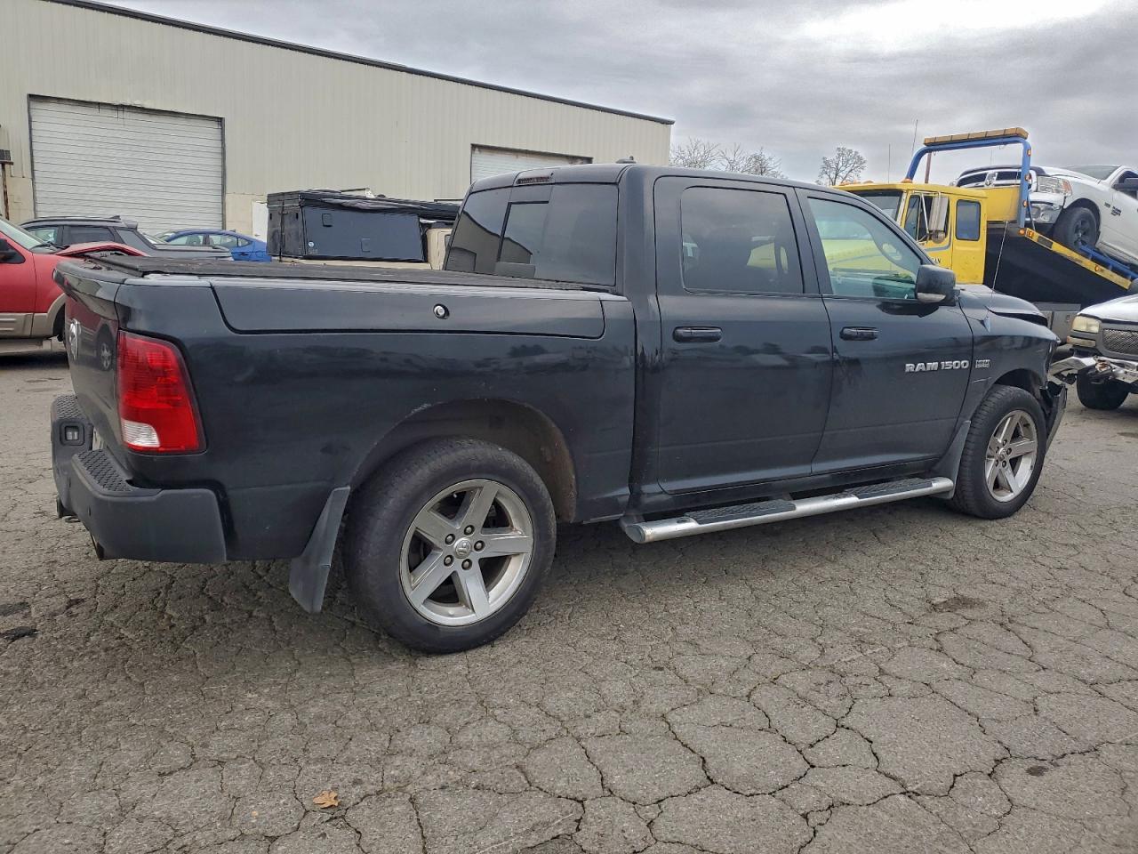 Dodge Ram 1500 Sport Image 8