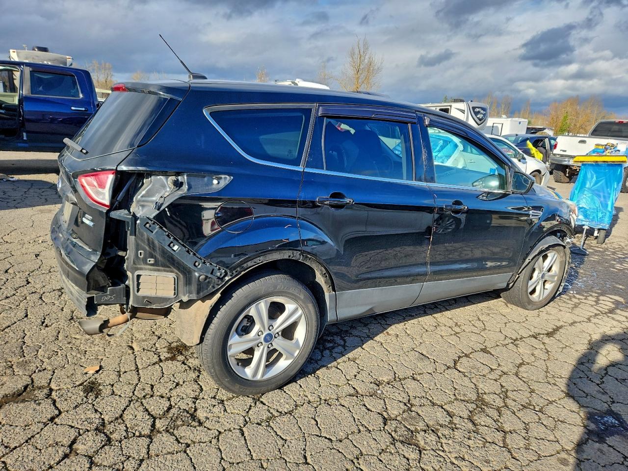 Ford Escape Se Image 3