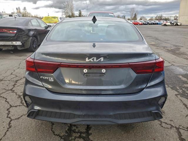 Kia Forte Lx Image 3