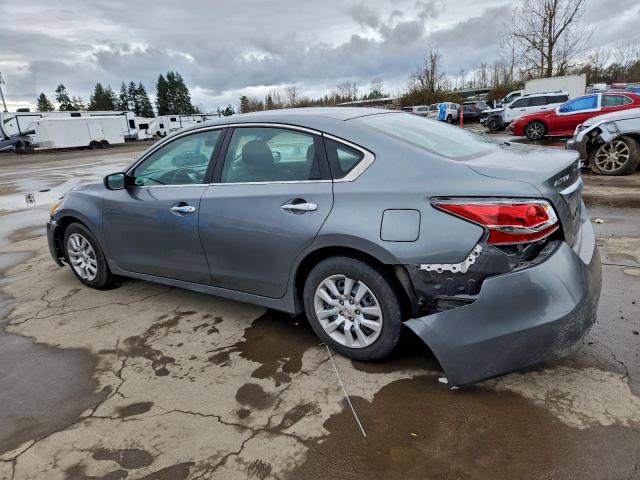 Nissan Altima 2.5 Image 9