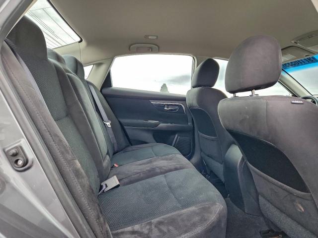 Nissan Altima 2.5 Image 4