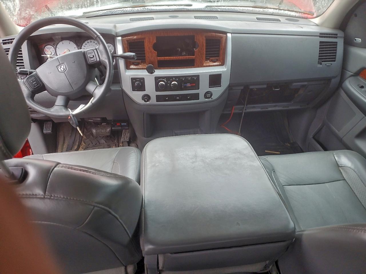 Dodge Ram 3500 Image 12