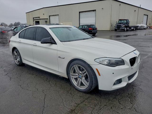 BMW 5 Series I Image 2