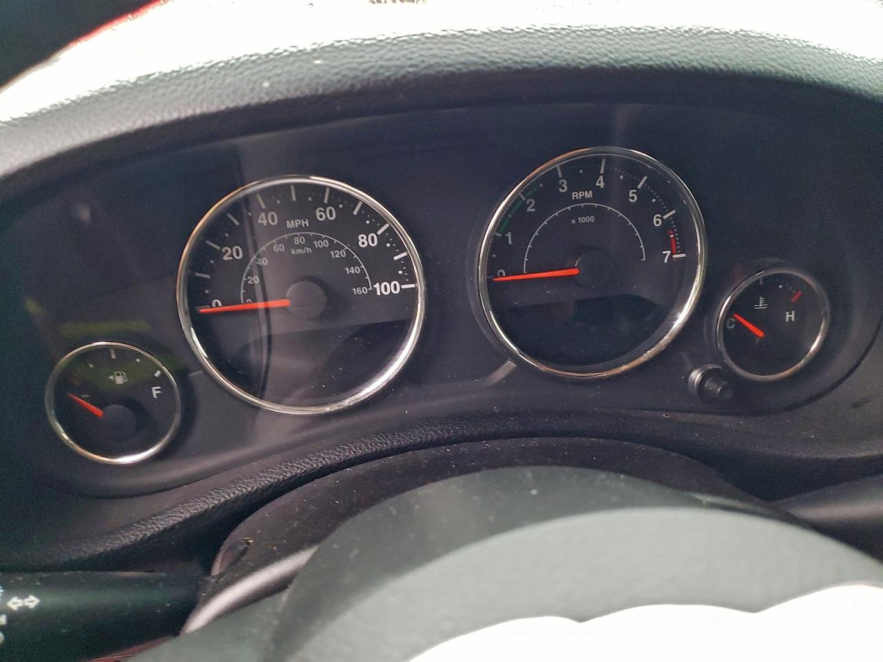 Jeep Wrangler Sport Image 8