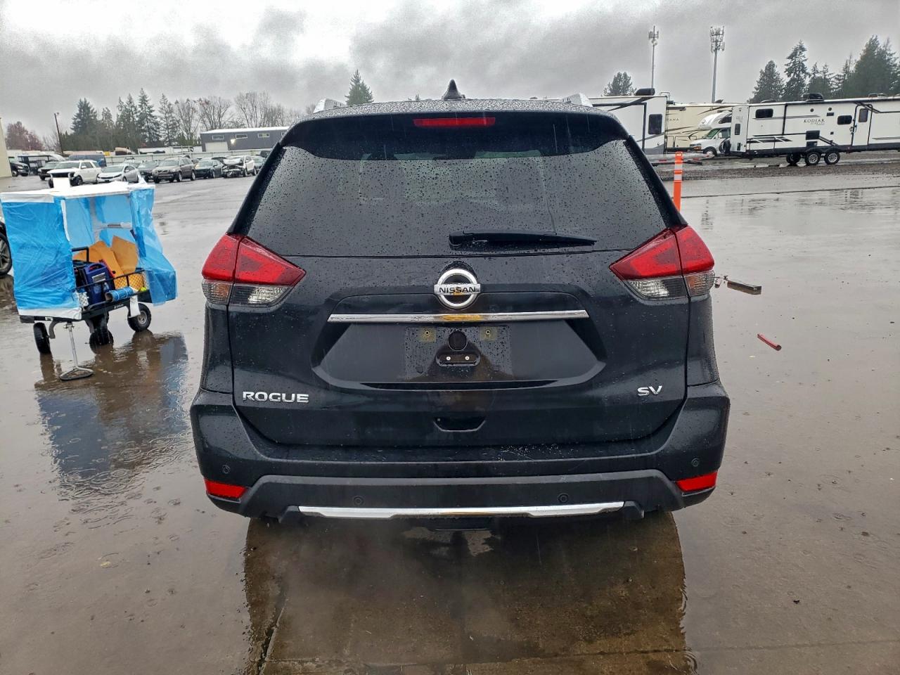 Nissan Rogue S Image 5