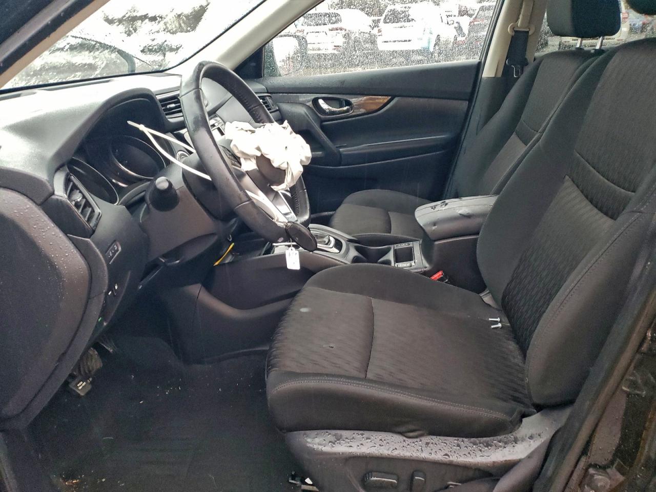 Nissan Rogue S Image 9