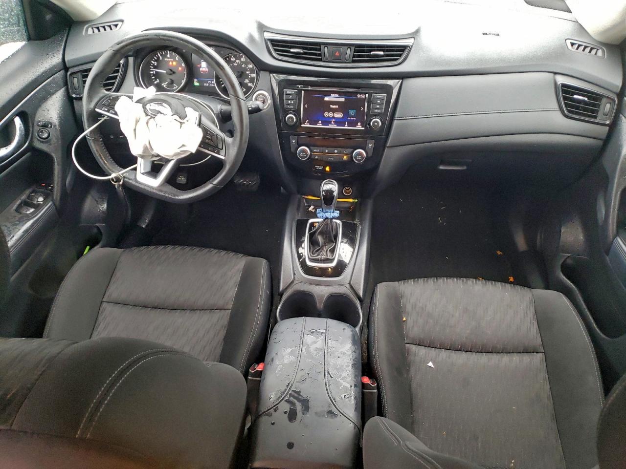 Nissan Rogue S Image 8