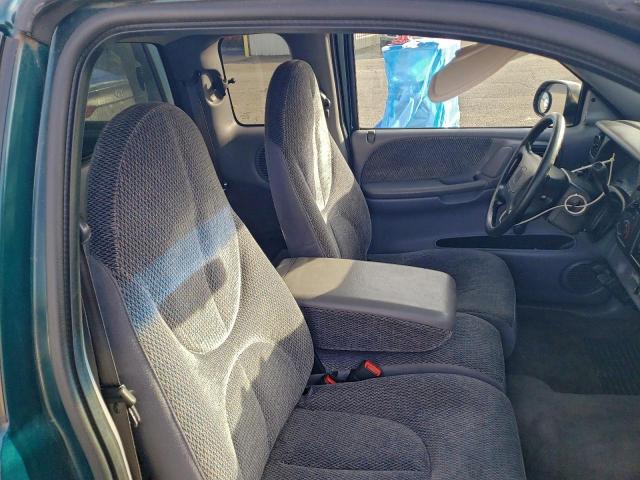 Dodge Dakota Image 11