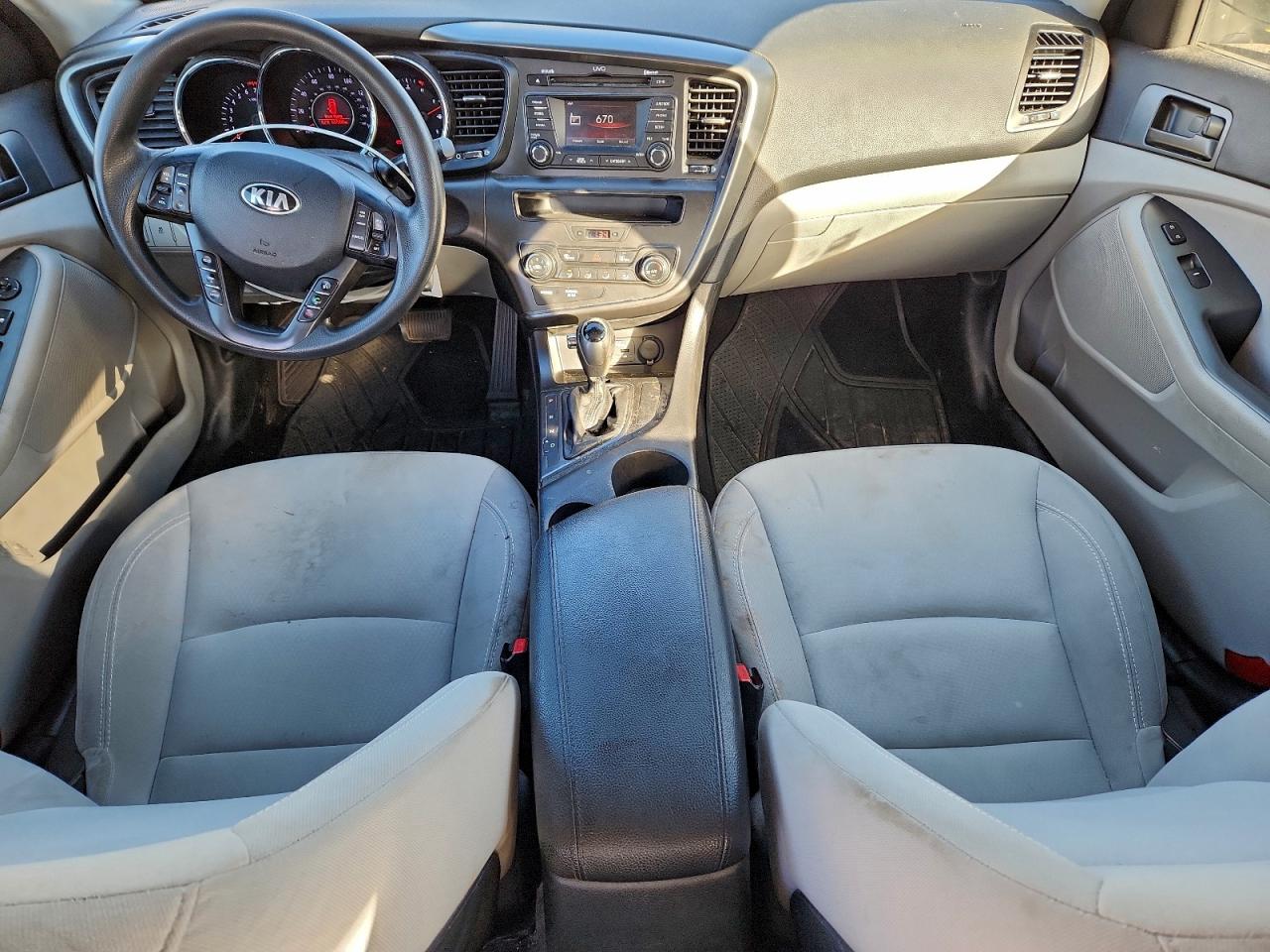 Kia Optima Lx Image 9