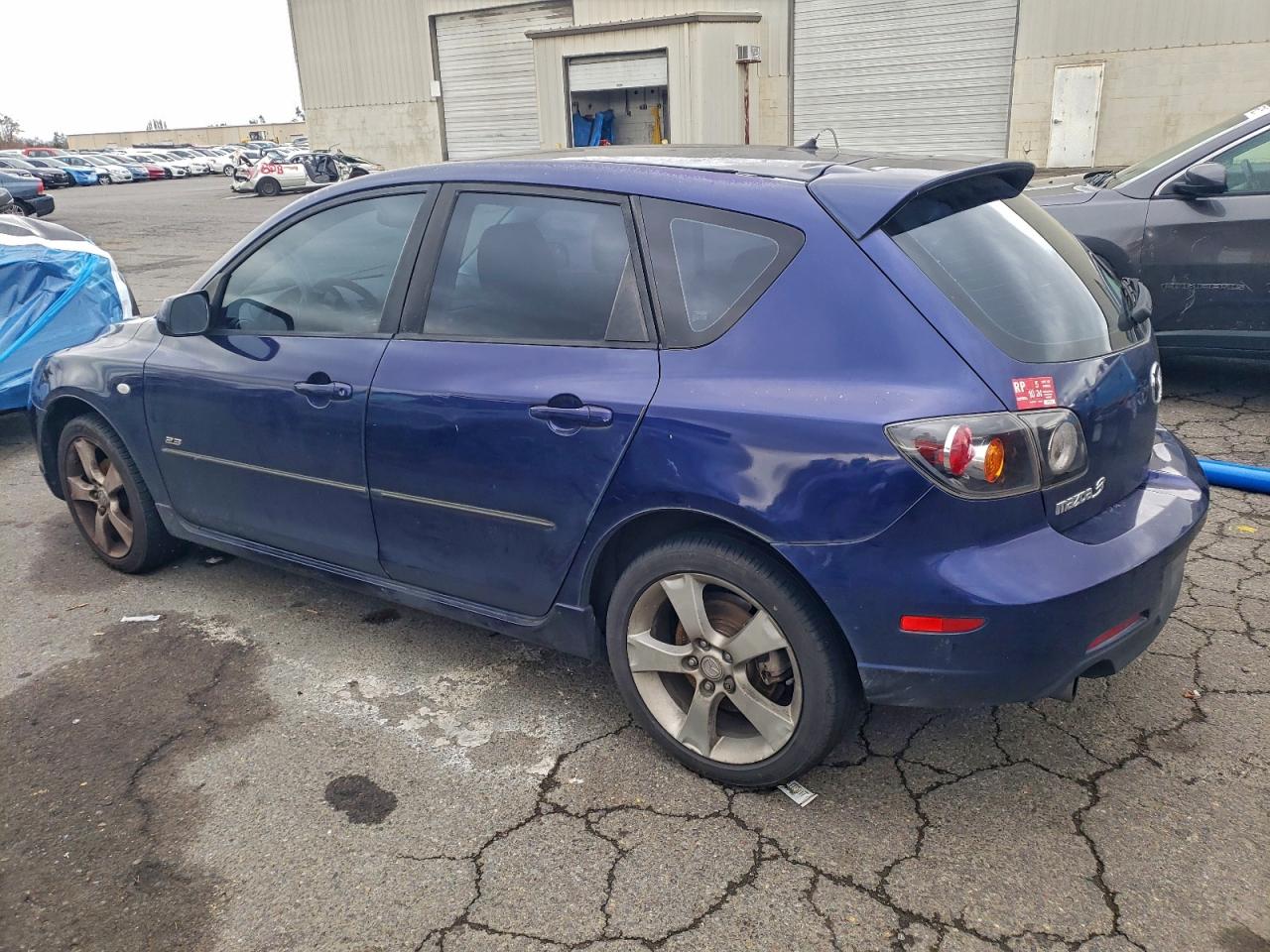 Mazda Mazda3 Hatchback Image 2