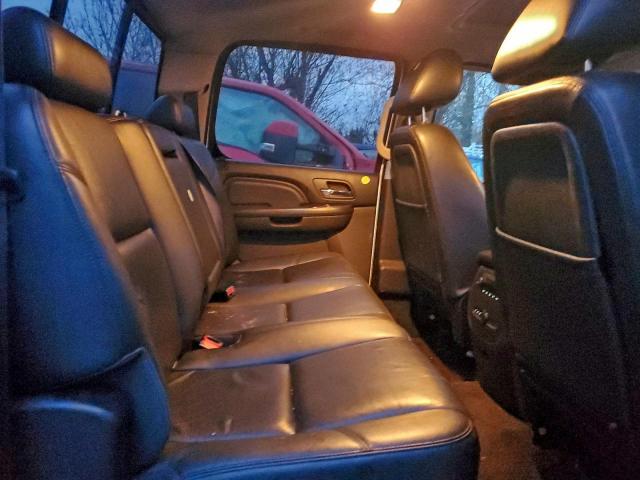 GMC Sierra K3500 Denali Image 11