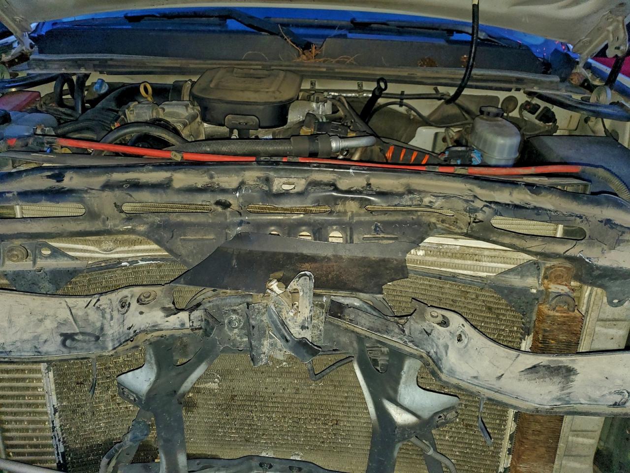 GMC Sierra K3500 Denali Image 8