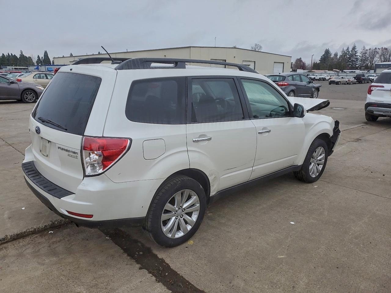 Subaru Forester 2.5x Premium Image 8