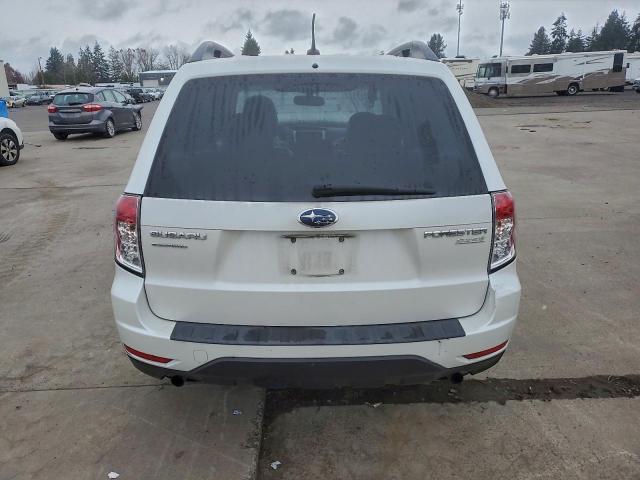 Subaru Forester 2.5x Premium Image 2