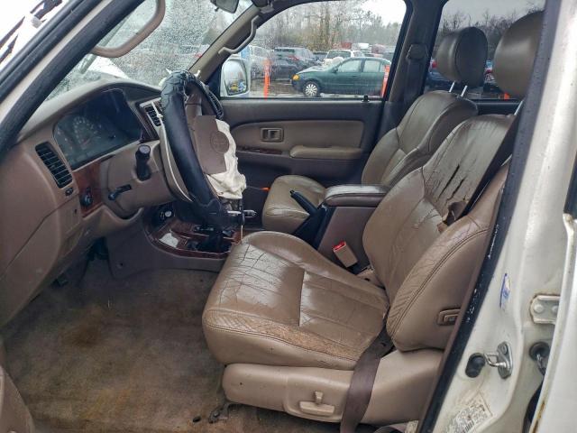 Toyota 4Runner Limited Image 6