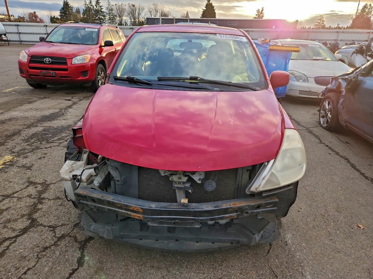 Nissan Versa S Image 7