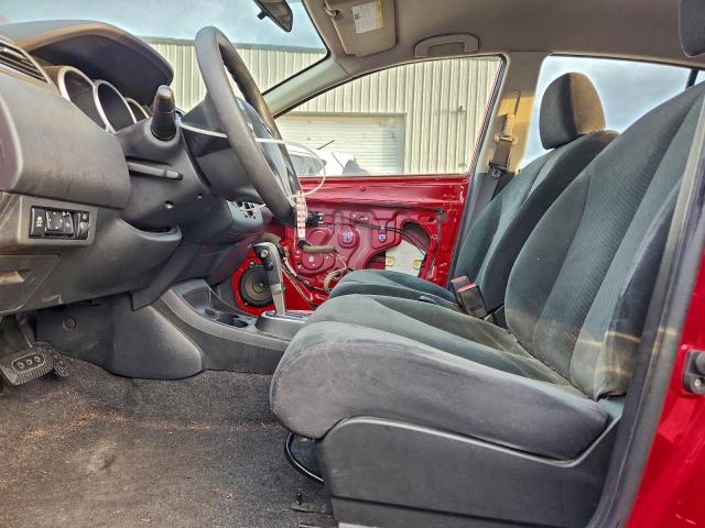 Nissan Versa S Image 11