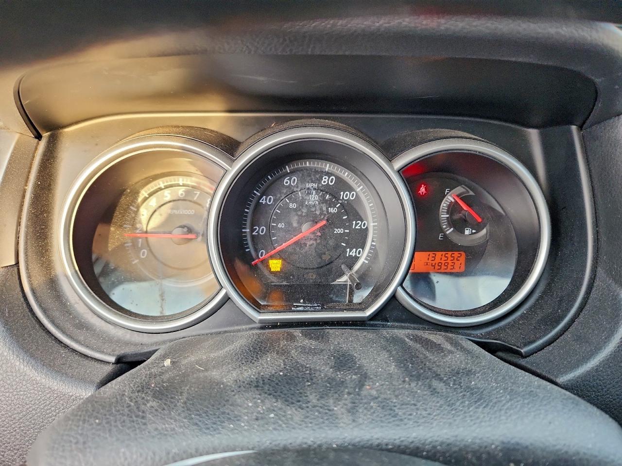 Nissan Versa S Image 12