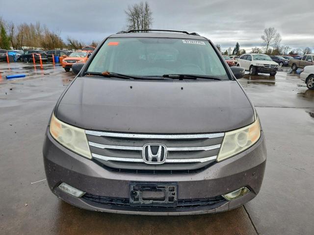 Honda Odyssey Touring Image 8