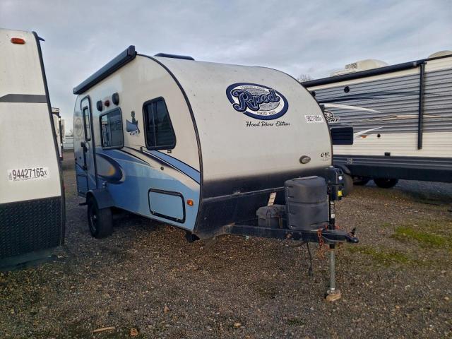  Salvage Forr 5th Wheel