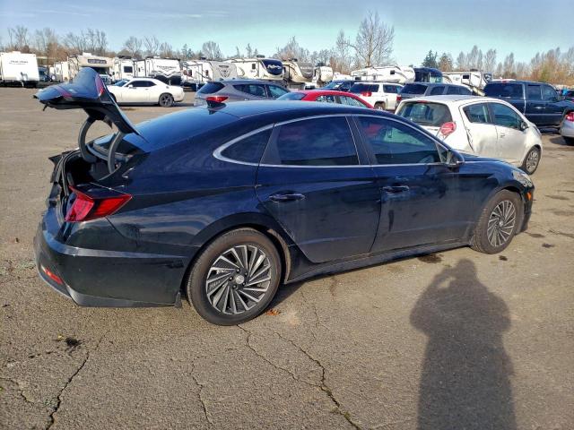 Hyundai SONATA Hybrid Image 2