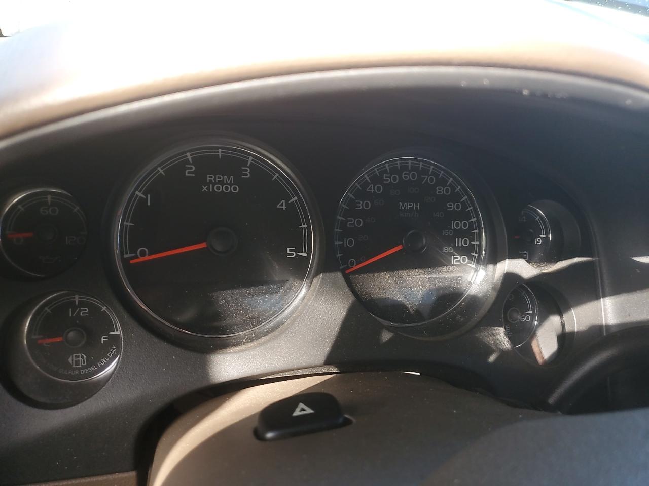 GMC Sierra K2500 Heavy Duty Image 11