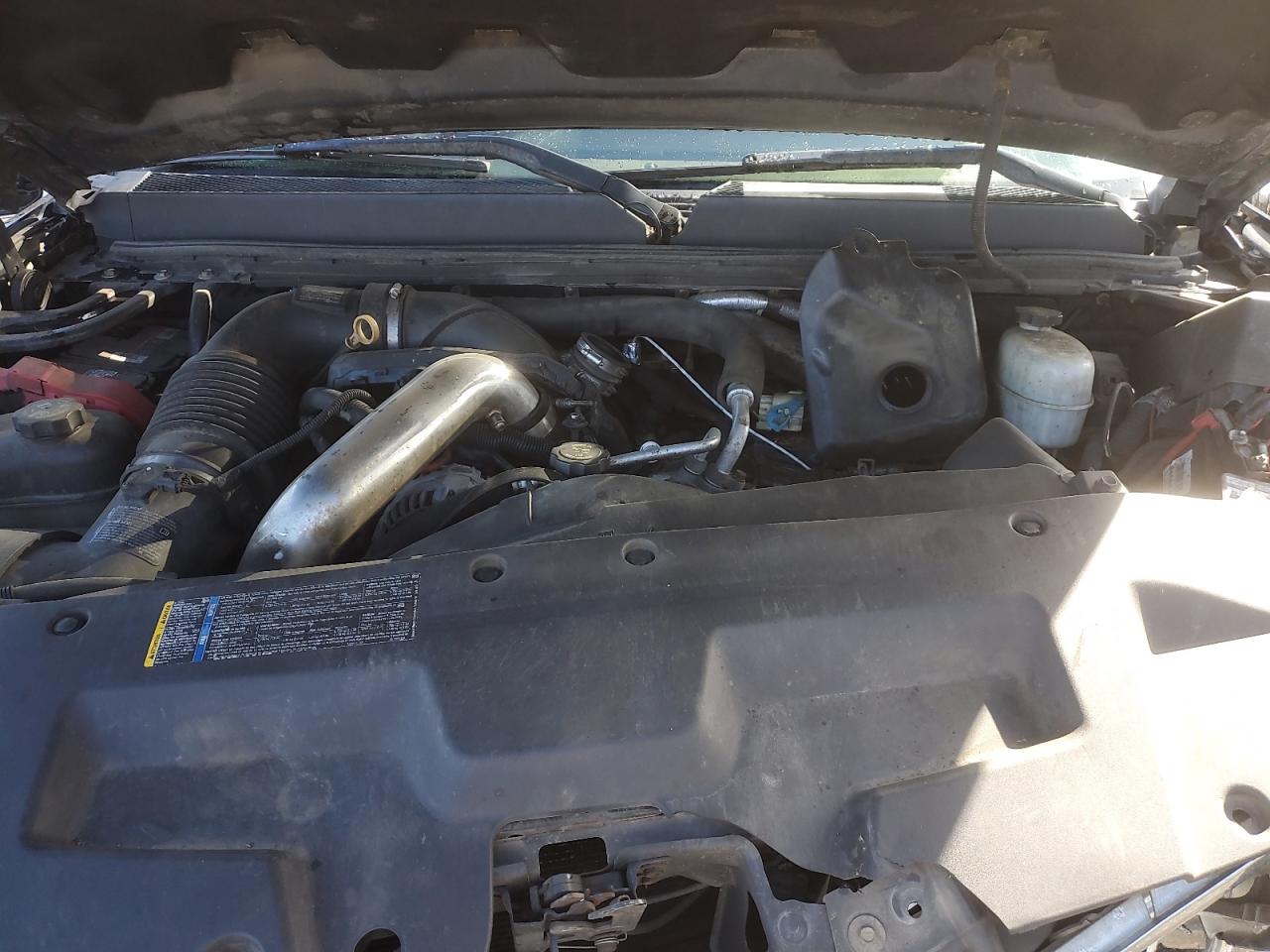 GMC Sierra K2500 Heavy Duty Image 3