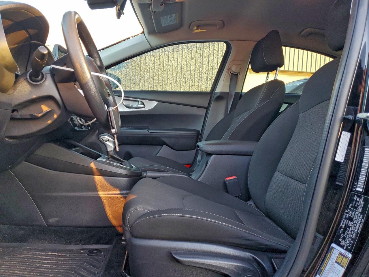 Kia Forte Fe Image 7