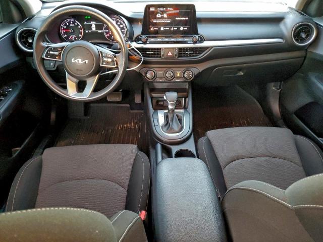 Kia Forte Fe Image 4