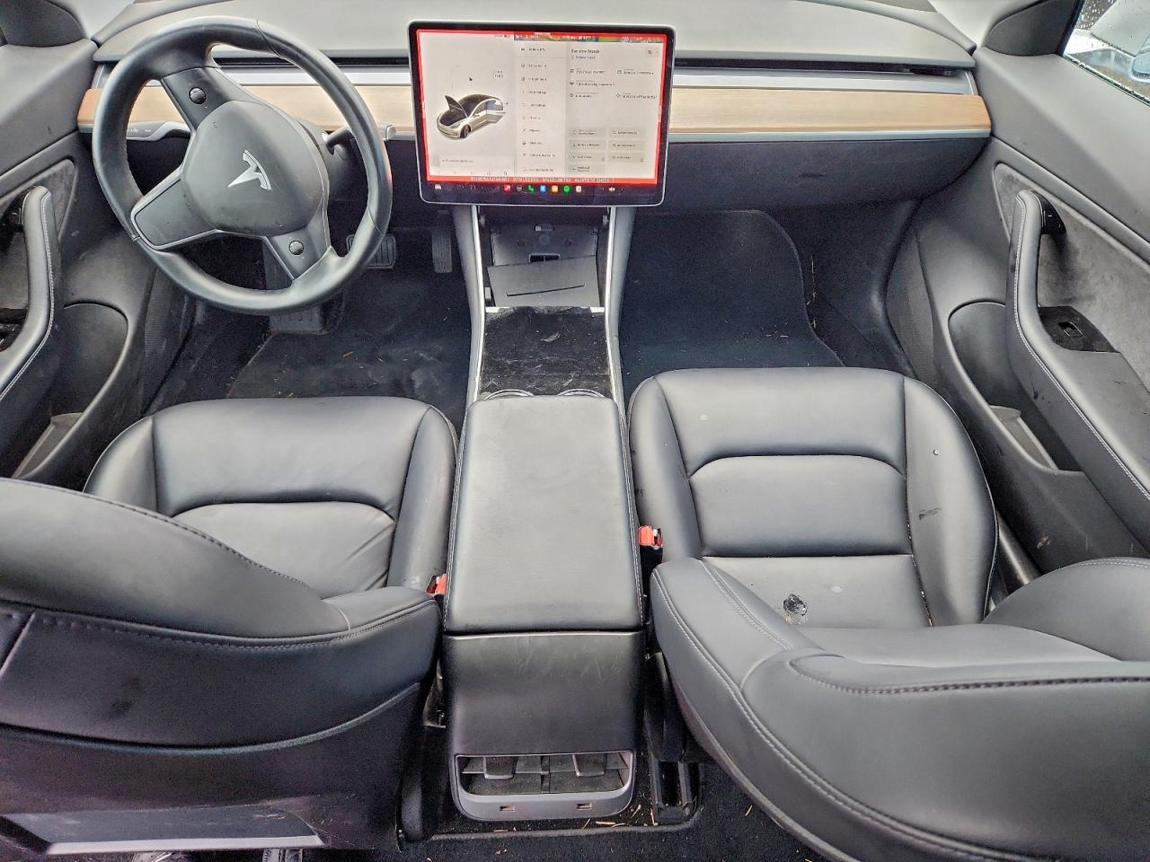 Tesla Model 3 Image 6