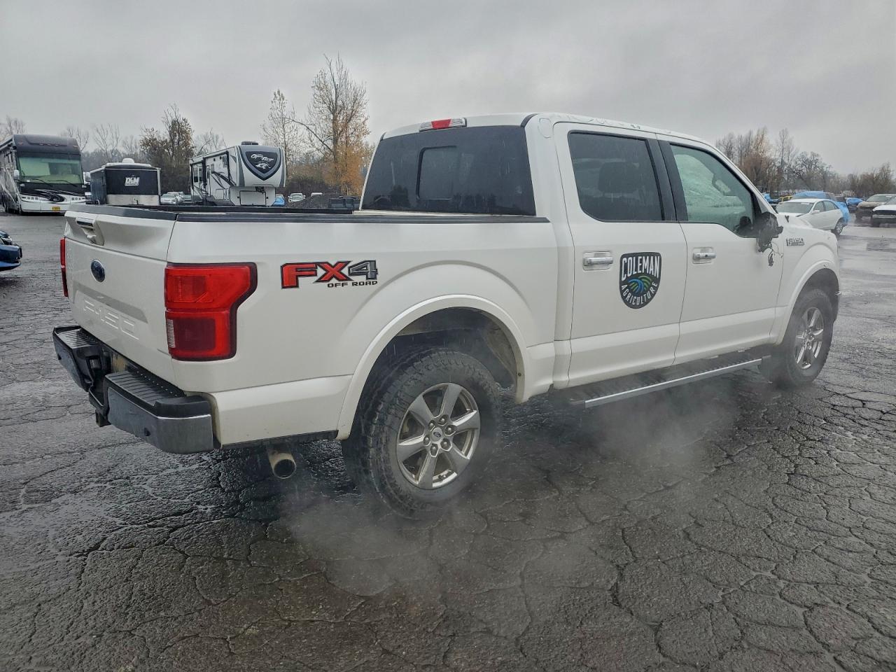 Ford F-150 Supercrew Image 3