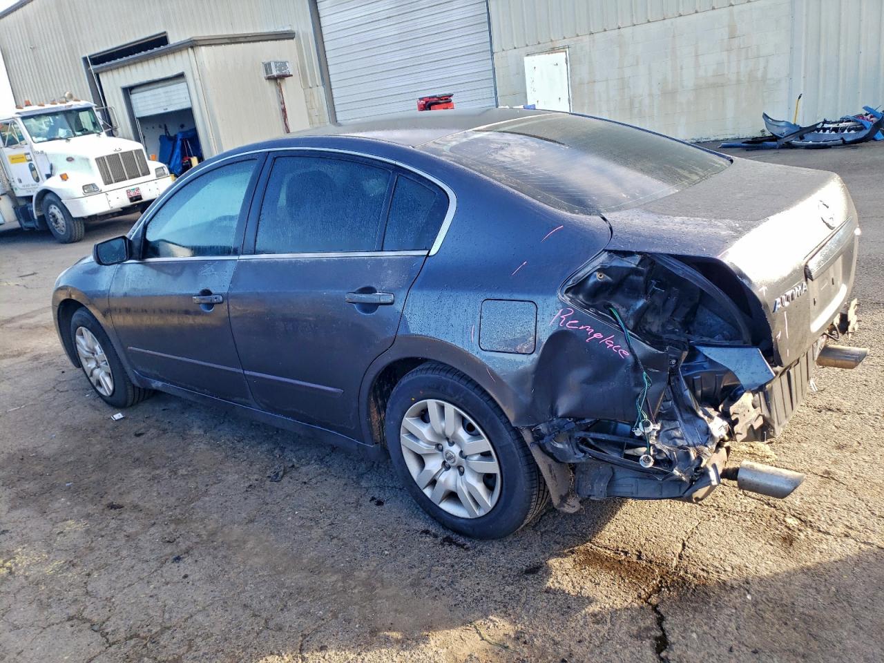 Nissan Altima 2.5 Image 10