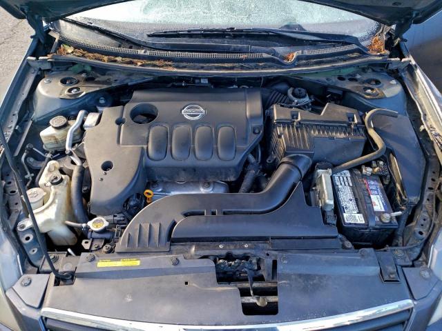 Nissan Altima 2.5 Image 6