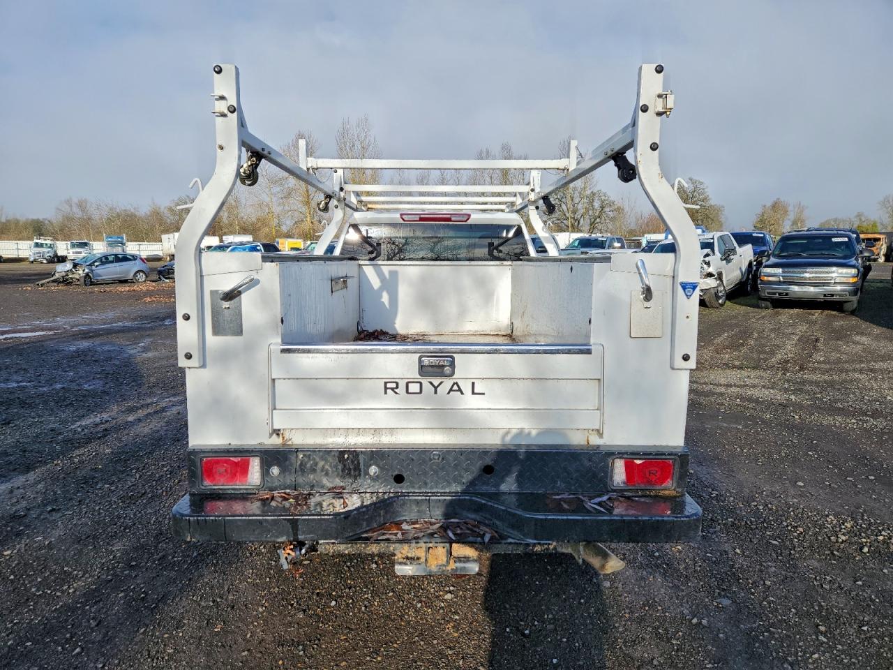 GMC Sierra K2500 Heavy Duty Image 5