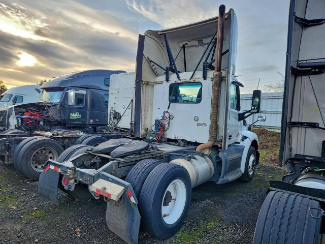 Peterbilt 579 Image 3