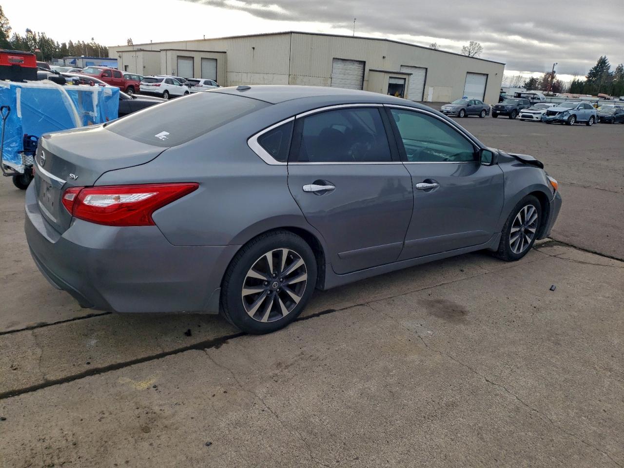 Nissan Altima 2.5 Image 9