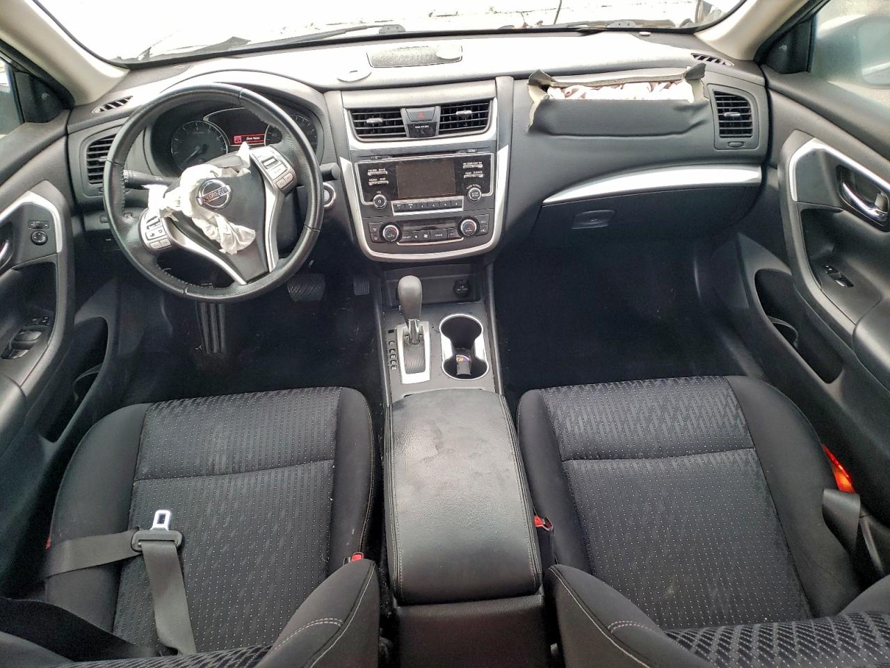 Nissan Altima 2.5 Image 11