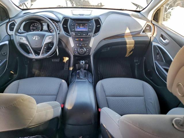 Hyundai SANTA FE Image 11