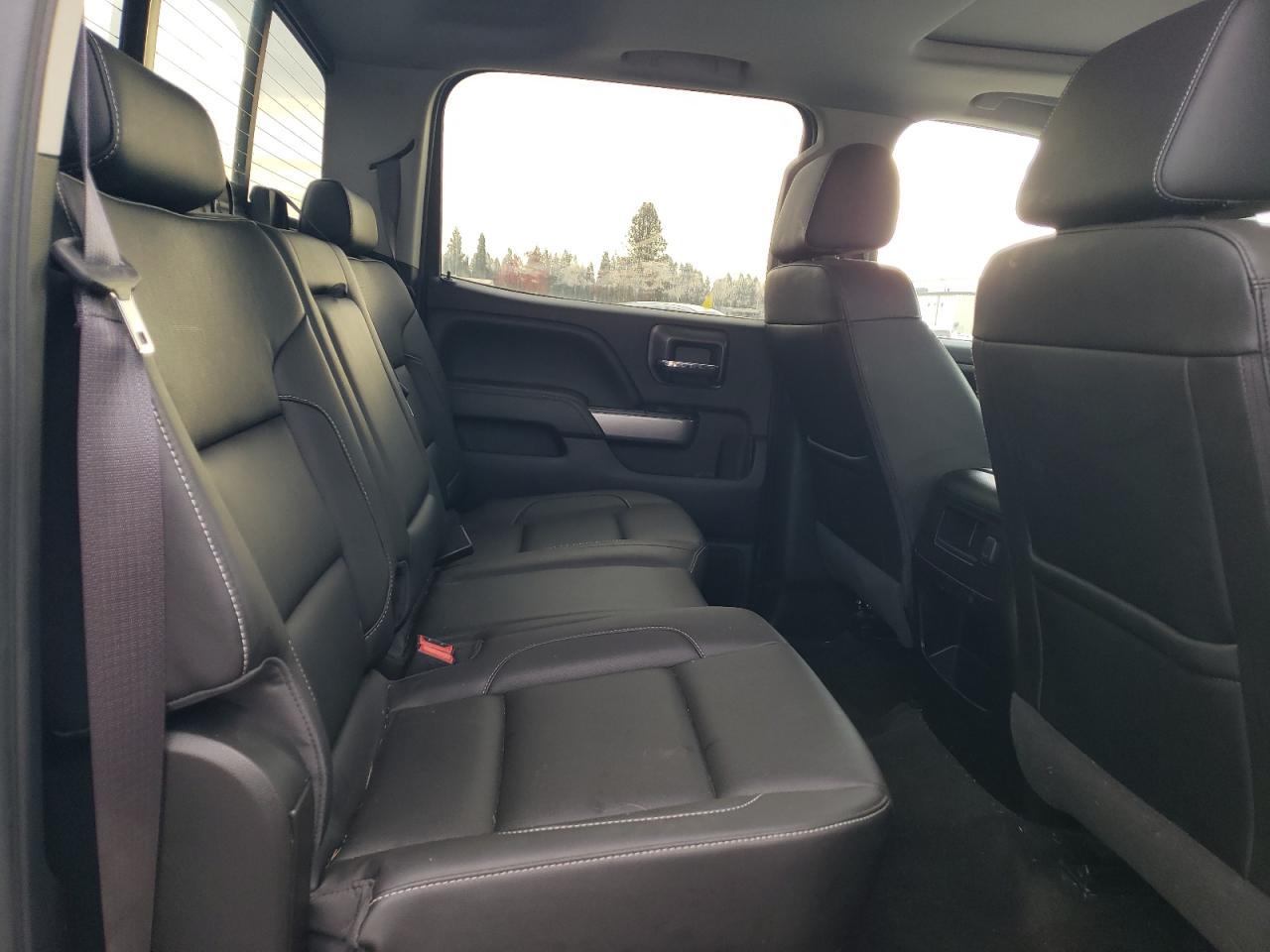 Chevrolet Silverado K3500 Ltz Image 12