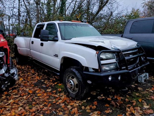 Chevrolet Silverado K3500 Image 12