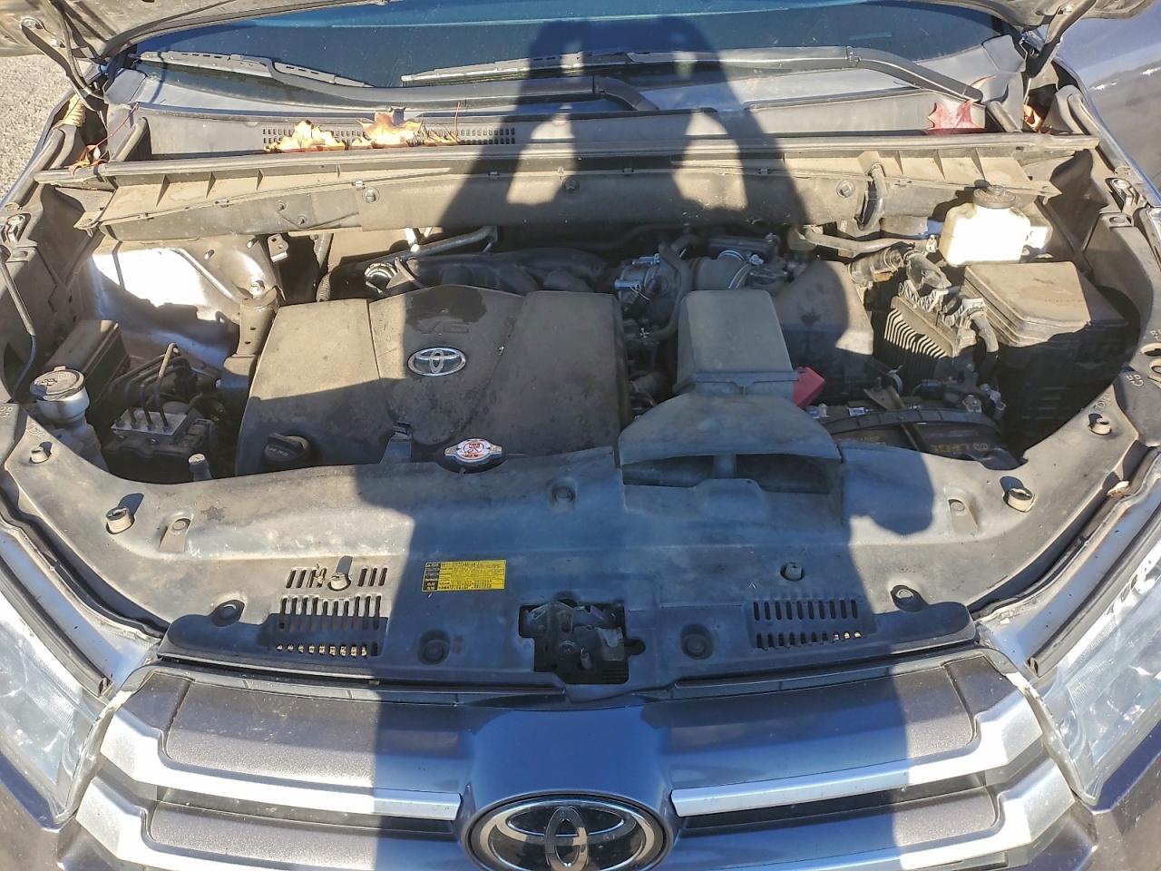 Toyota Highlander Se Image 2