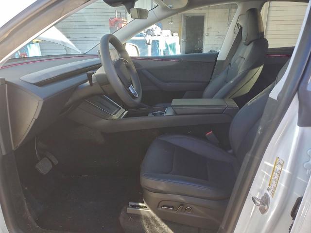 Tesla Model Y Image 5