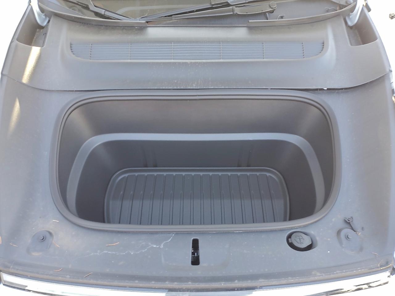 Tesla Model Y Image 7